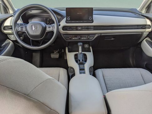 Used 2023 Honda HR-V LX image 17