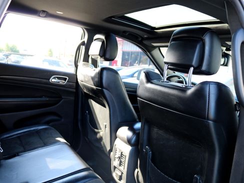 Used 2019 Jeep Grand Cherokee Altitude image 42