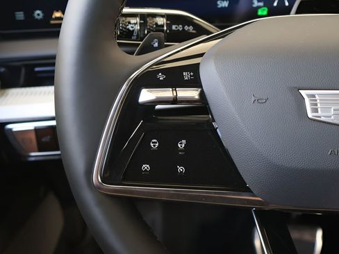 New 2026 Cadillac Optiq Sport 2 RWD image 20