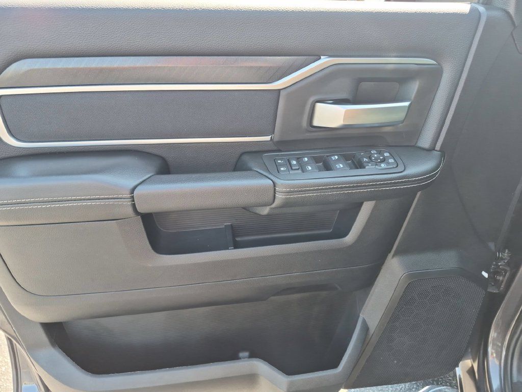 Certified 2026 RAM 2500 Big Horn AWD/4WD image 10