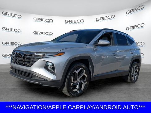 Used 2022 Hyundai Tucson Limited w/ Cargo Package AWD/4WD image 3
