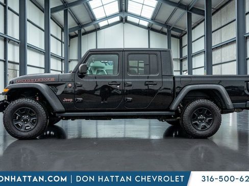 Used 2021 Jeep Gladiator Mojave w/ Cold Weather Group image 2