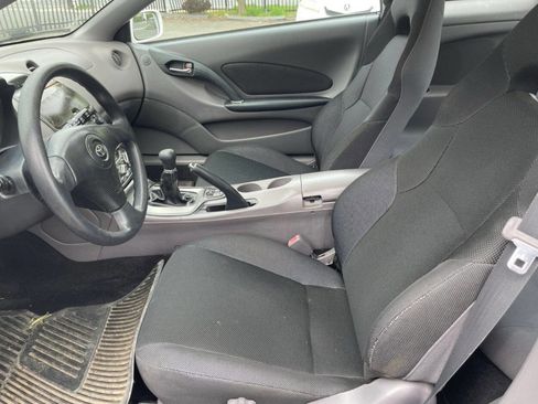 Used 2001 Toyota Celica GT FWD image 10