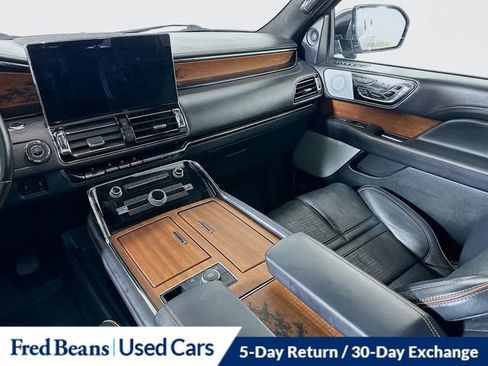 Certified 2024 Lincoln Navigator L Black Label AWD/4WD image 32