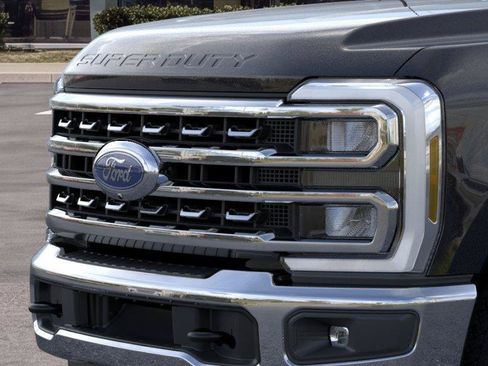 New 2026 Ford F250 Lariat AWD/4WD image 17