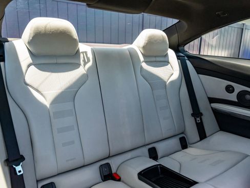 Used 2016 BMW M4 Coupe RWD image 23