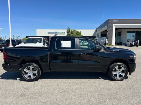 Used 2025 RAM 1500 Tradesman AWD/4WD image 9