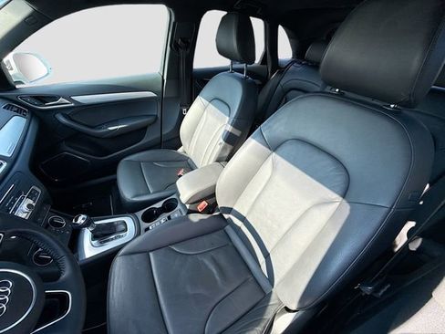 Used 2017 Audi Q3 2.0T Prestige image 23