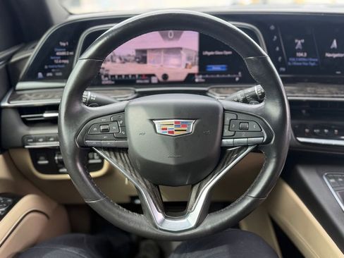 Used 2021 Cadillac Escalade ESV Premium Luxury w/ Driver Assist Tech Package RWD image 6
