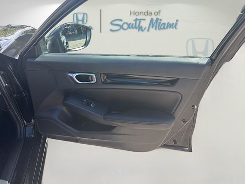 Certified 2024 Honda Civic EX-L image 32