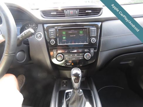 Used 2018 Nissan Rogue SL w/ Premium Package AWD/4WD image 27