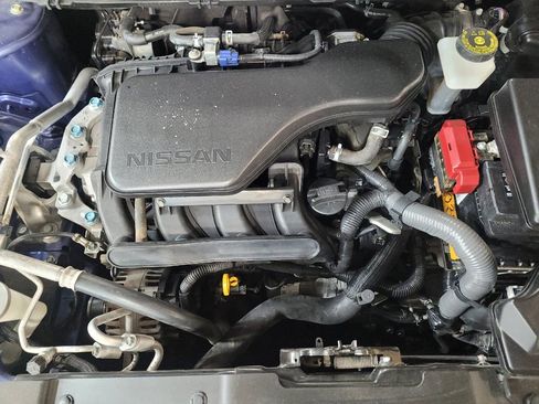 Used 2020 Nissan Rogue Sport S image 30