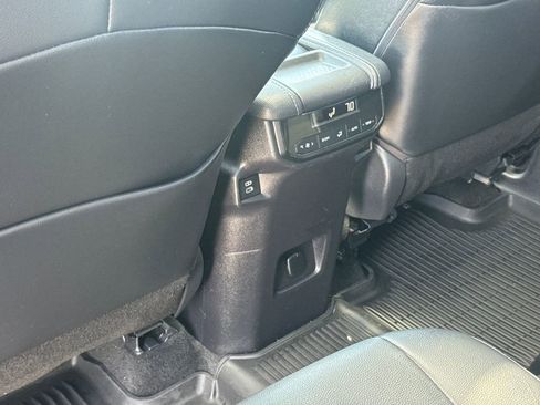 Used 2024 Toyota Grand Highlander XLE image 38