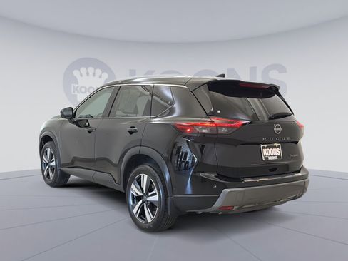 Used 2024 Nissan Rogue SL w/ SL Premium Package AWD/4WD image 8