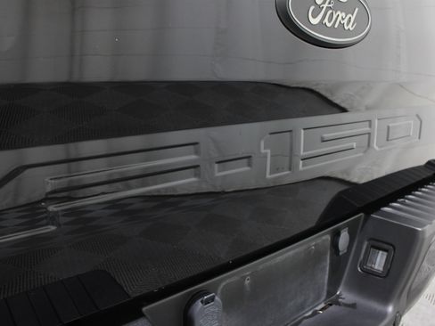 Used 2020 Ford F150 XLT w/ Equipment Group 302A Luxury AWD/4WD image 29