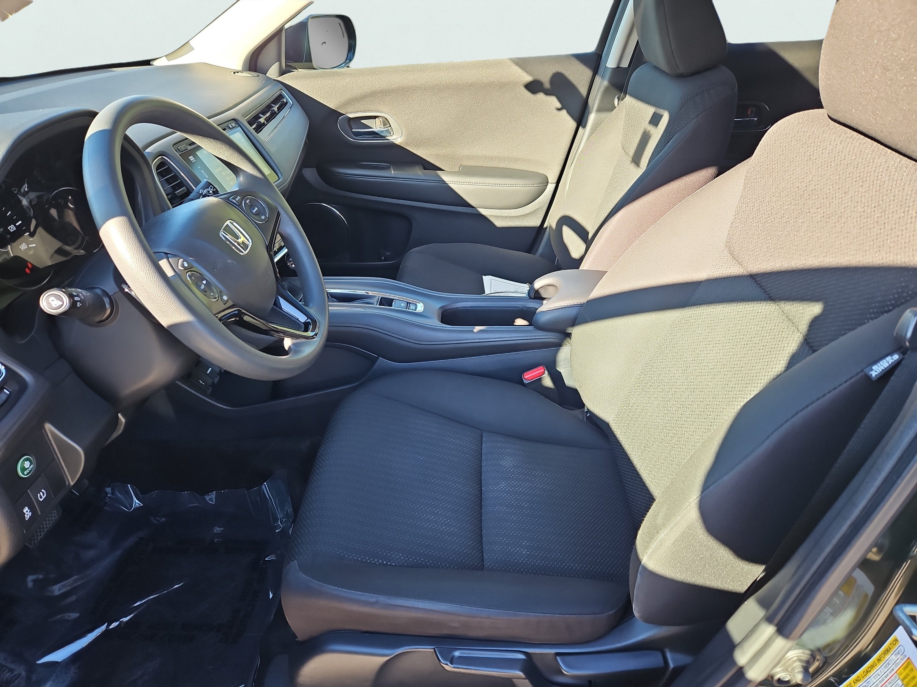 Certified 2018 Honda HR-V EX image 28