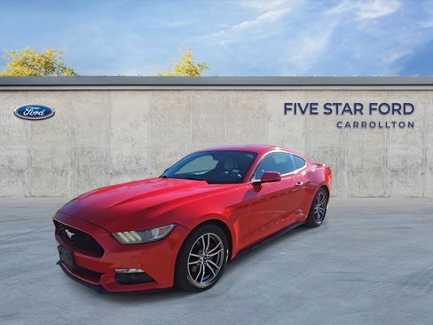 Used 2016 Ford Mustang Premium image 5