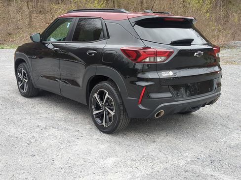 Used 2021 Chevrolet TrailBlazer RS w/ Sun and Liftgate Package AWD/4WD image 5