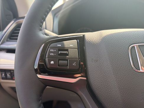 New 2026 Honda Odyssey Elite image 20