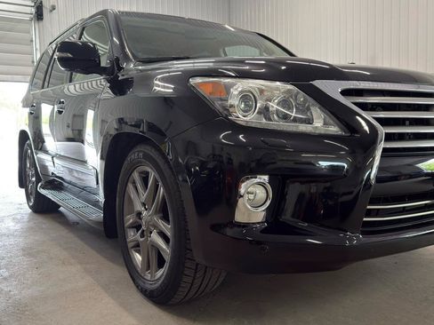 Used 2013 Lexus LX 570 4WD image 7