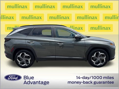 Used 2023 Hyundai Tucson SEL w/ Convenience Package FWD image 2