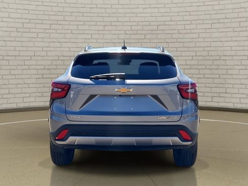 Used 2026 Chevrolet Trax LT w/ Driver Confidence Package image 6