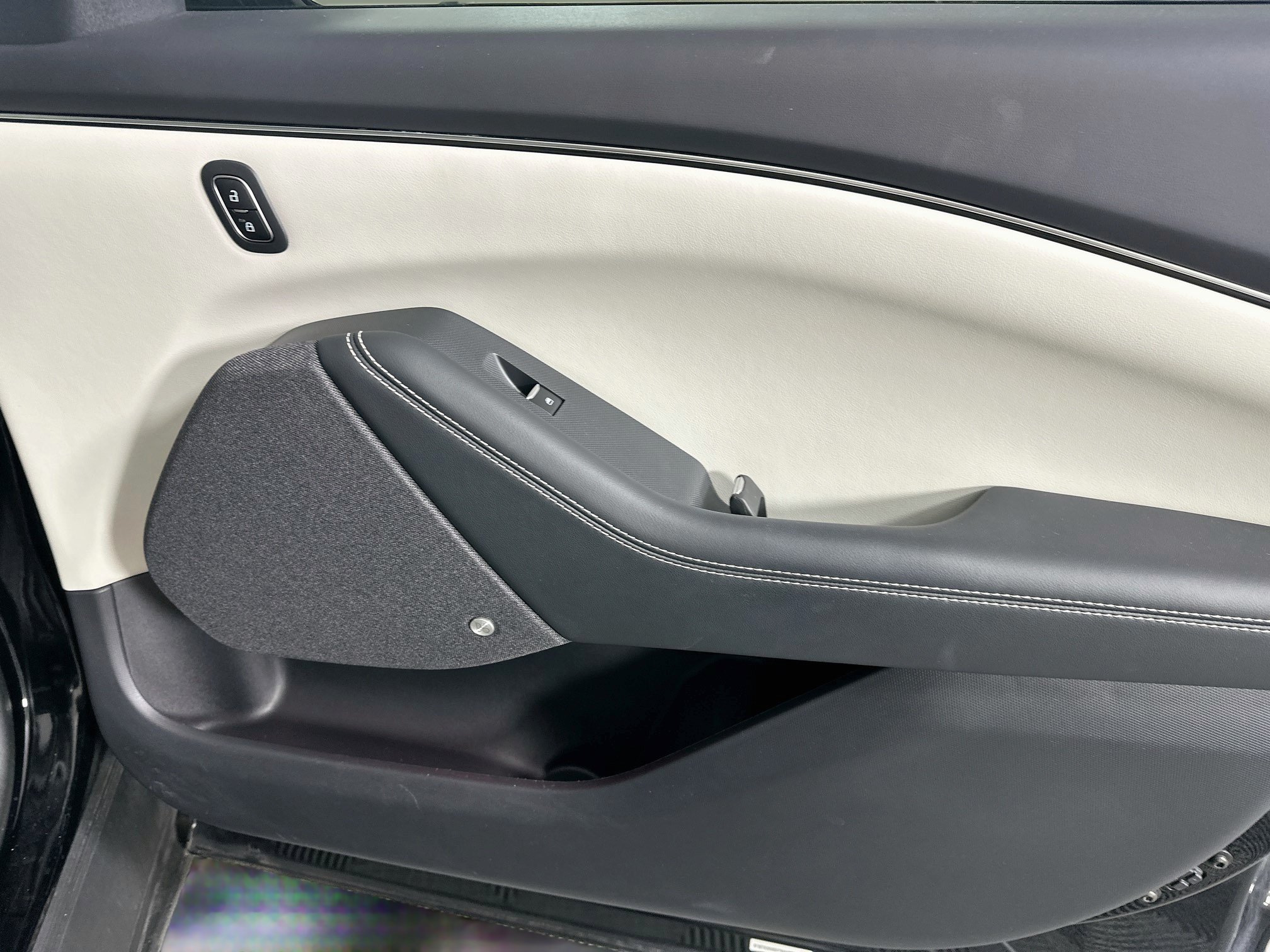 Used 2023 Ford Mustang Mach-E Premium RWD image 32
