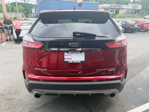 Used 2019 Ford Edge Titanium w/ Equipment Group 301A AWD/4WD image 5
