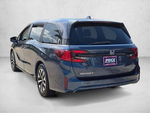 Certified 2025 Honda Odyssey EX-L image 7