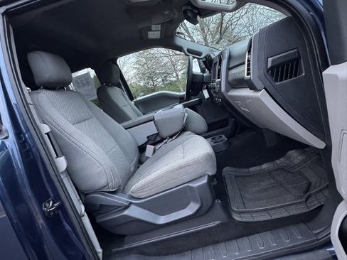 Used 2017 Ford F250 XLT w/ XLT Premium Package image 18