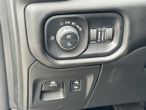 Used 2025 RAM 1500 Lone Star AWD/4WD image 10