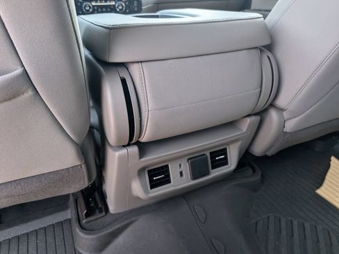 Used 2022 Chevrolet Silverado 1500 LT Trail Boss w/ Protection Package AWD/4WD image 28
