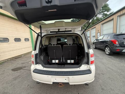 Used 2017 Ford Flex Limited w/ Limited Appearance Package AWD/4WD image 43