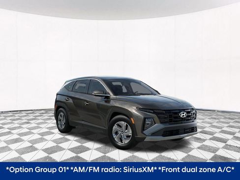 New 2026 Hyundai Tucson Blue SE image 2