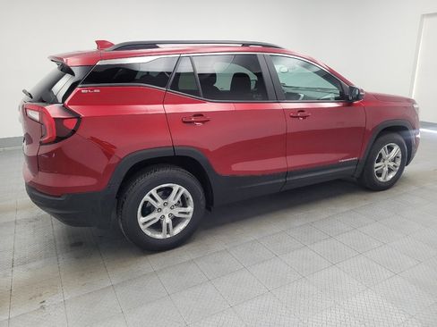 Used 2023 GMC Terrain SLE w/ Driver Convenience Package image 10