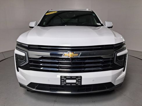 Used 2025 Chevrolet Tahoe LT AWD/4WD image 8