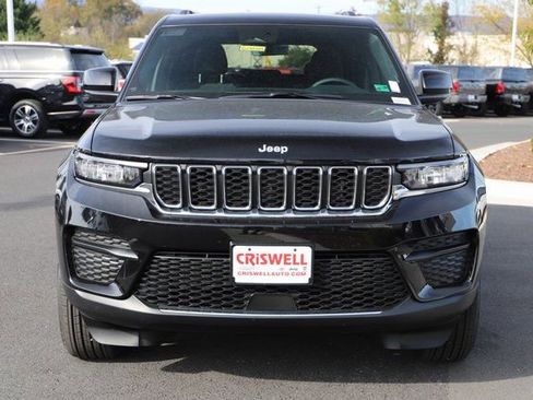 New 2025 Jeep Grand Cherokee Laredo X w/ Luxury Tech Group I image 6
