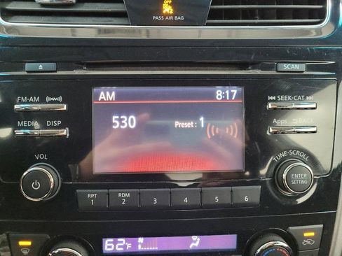 Used 2014 Nissan Altima 2.5 SV image 25