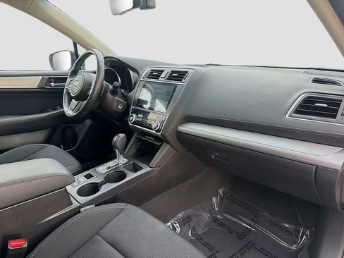 Used 2018 Subaru Legacy 2.5i Premium AWD/4WD image 34