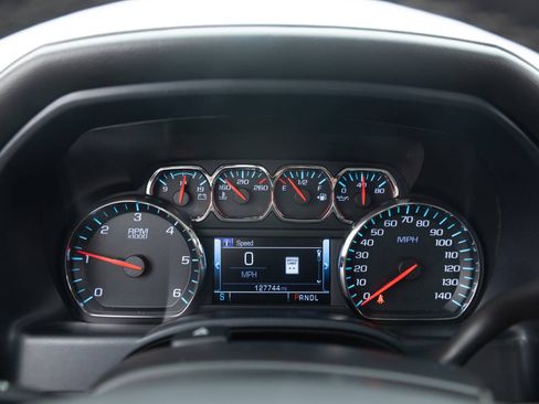 Used 2018 GMC Sierra 1500 SLT AWD/4WD image 38