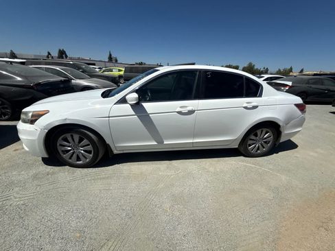 Used 2012 Honda Accord EX image 8