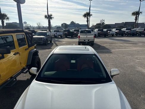 Used 2021 Toyota Camry XSE image 9