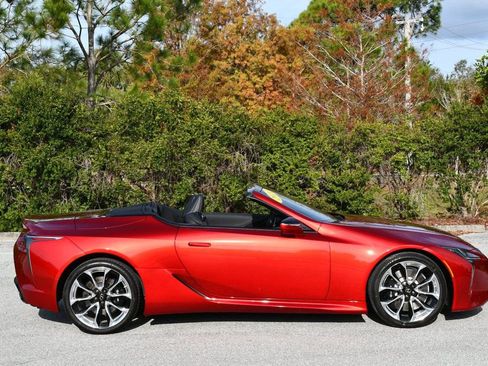 Used 2021 Lexus LC 500 Convertible image 7