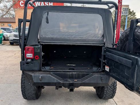 Used 2011 Jeep Wrangler Unlimited Sport image 12