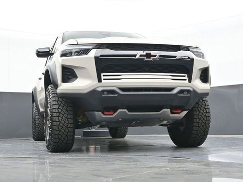 New 2026 Chevrolet Colorado ZR2 w/ Technology Package AWD/4WD image 53