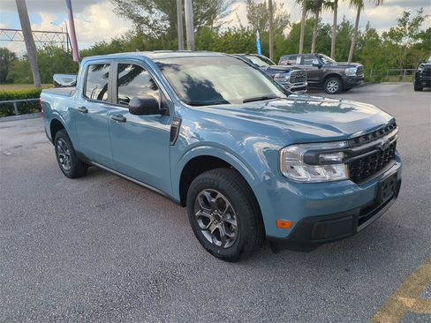 Used 2023 Ford Maverick XLT w/ Equipment Group 300A Standard image 2