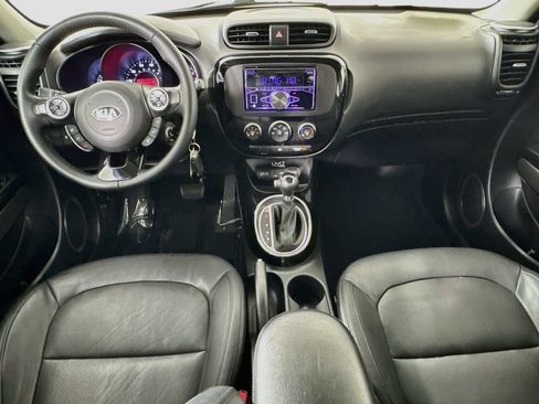 Used 2016 Kia Soul ! FWD image 22