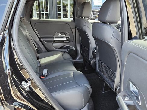 New 2025 Mercedes-Benz GLA 250 image 16