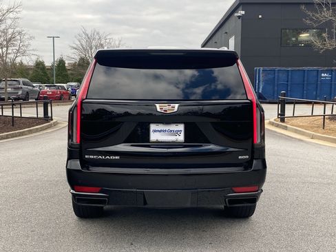 Used 2024 Cadillac Escalade Sport Platinum w/ Heavy-Duty Trailer Package image 16