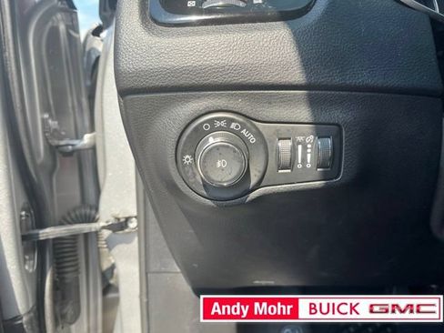 Used 2020 Jeep Compass Latitude AWD/4WD image 22